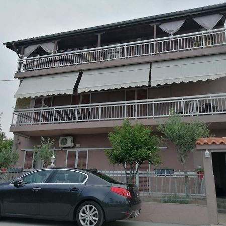 Ο Ακλόνητος Apart otel Néa Meságkala Dış mekan fotoğraf